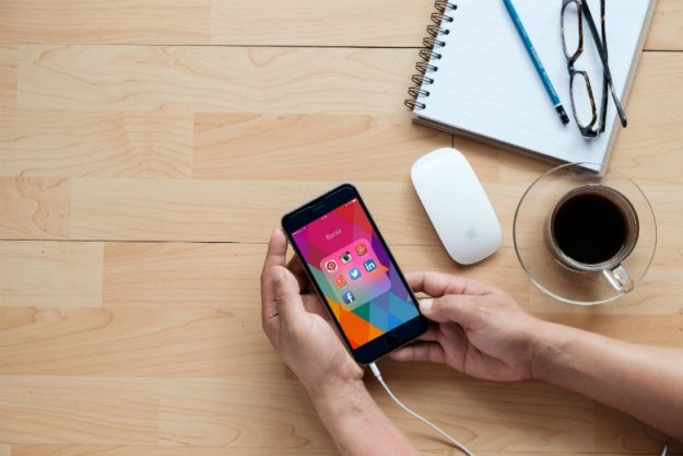mobile-marketing-optimization-tips-social-media